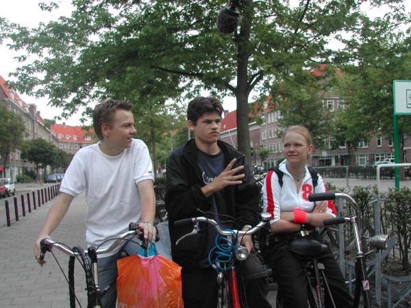 在聽人的世界裡Deaf,so what!(標題圖檔)